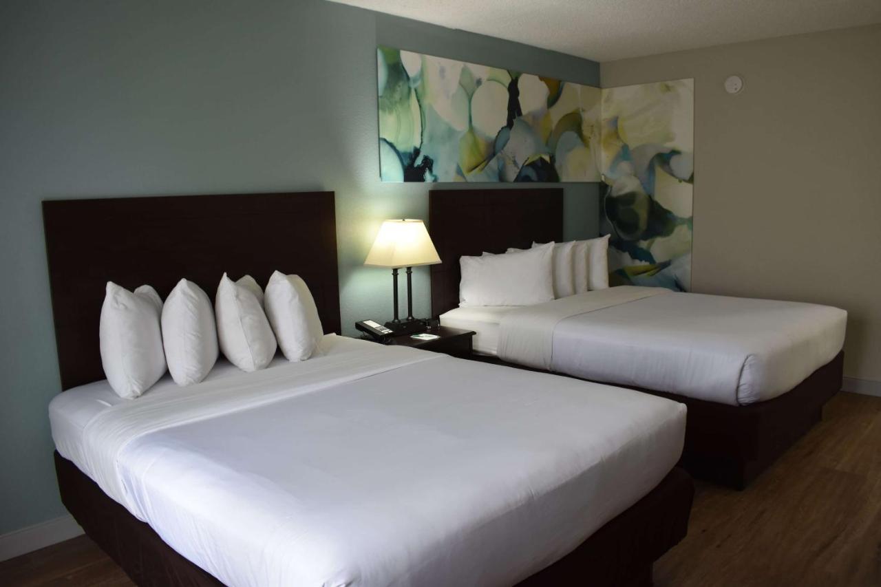 Wyndham Garden Ann Arbor Hotel Buitenkant foto